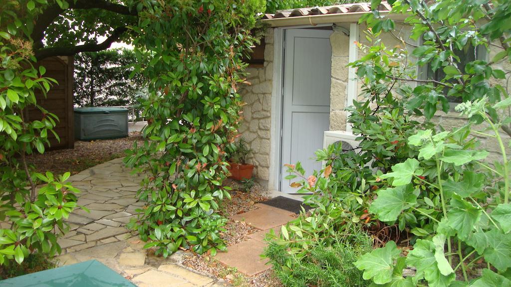 Le Soleil Bleu Bed and Breakfast Fréjus Esterno foto